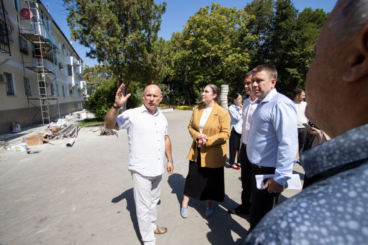 В Анапе завершается капитальный ремонт многоквартирных домов